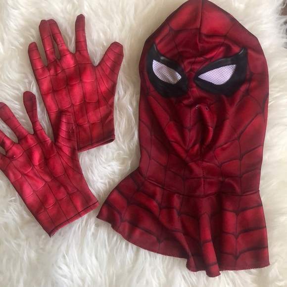 Spider-Man Costume - Picture 4 of 5